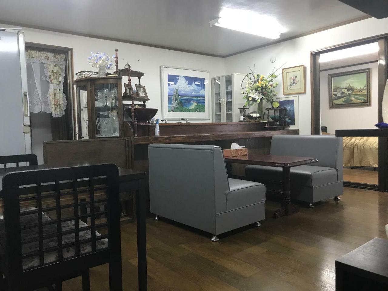 名護市多香奈アパートメント エクステリア 写真