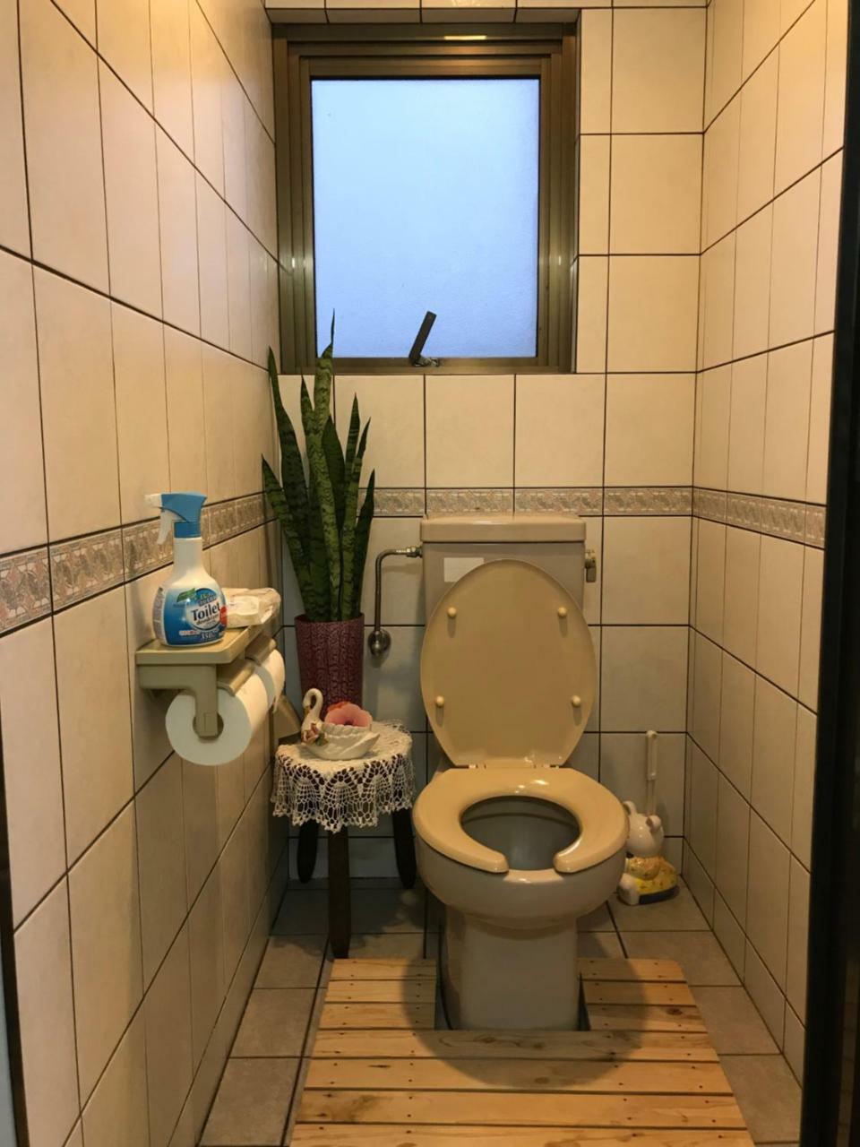 名護市多香奈アパートメント エクステリア 写真