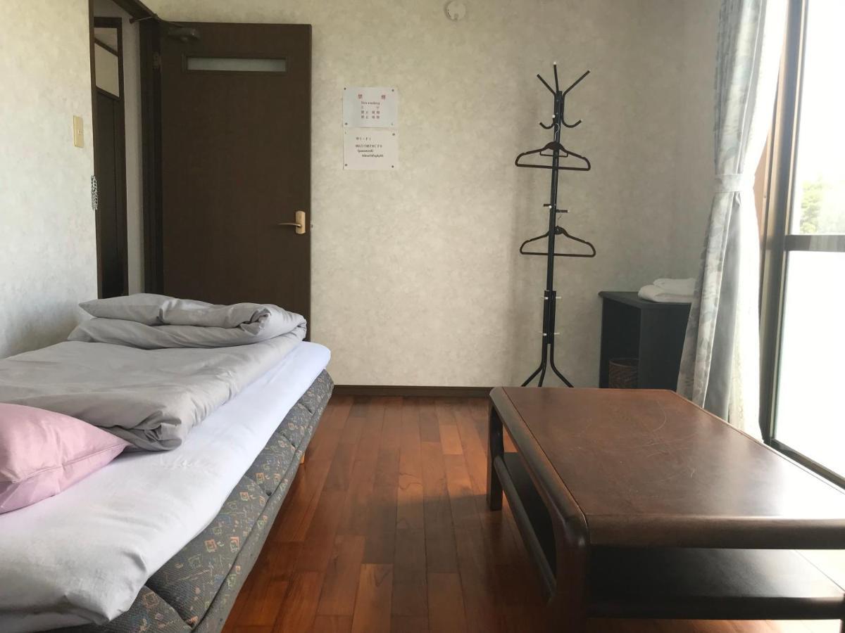 名護市多香奈アパートメント エクステリア 写真